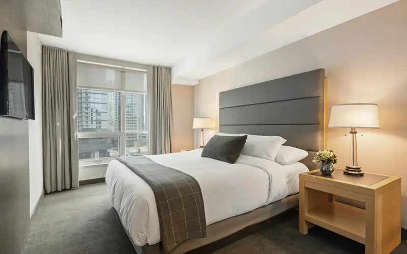 Hotel Master bedroom, symbolizing Kansas City Hotels